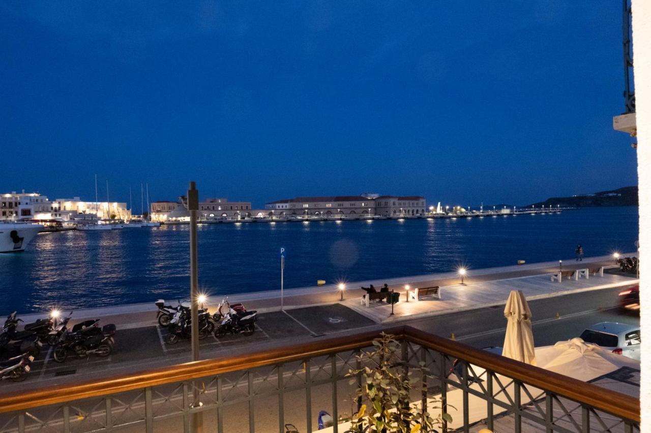 Venus Luxury Apartment แอร์มูโปลี ภายนอก รูปภาพ