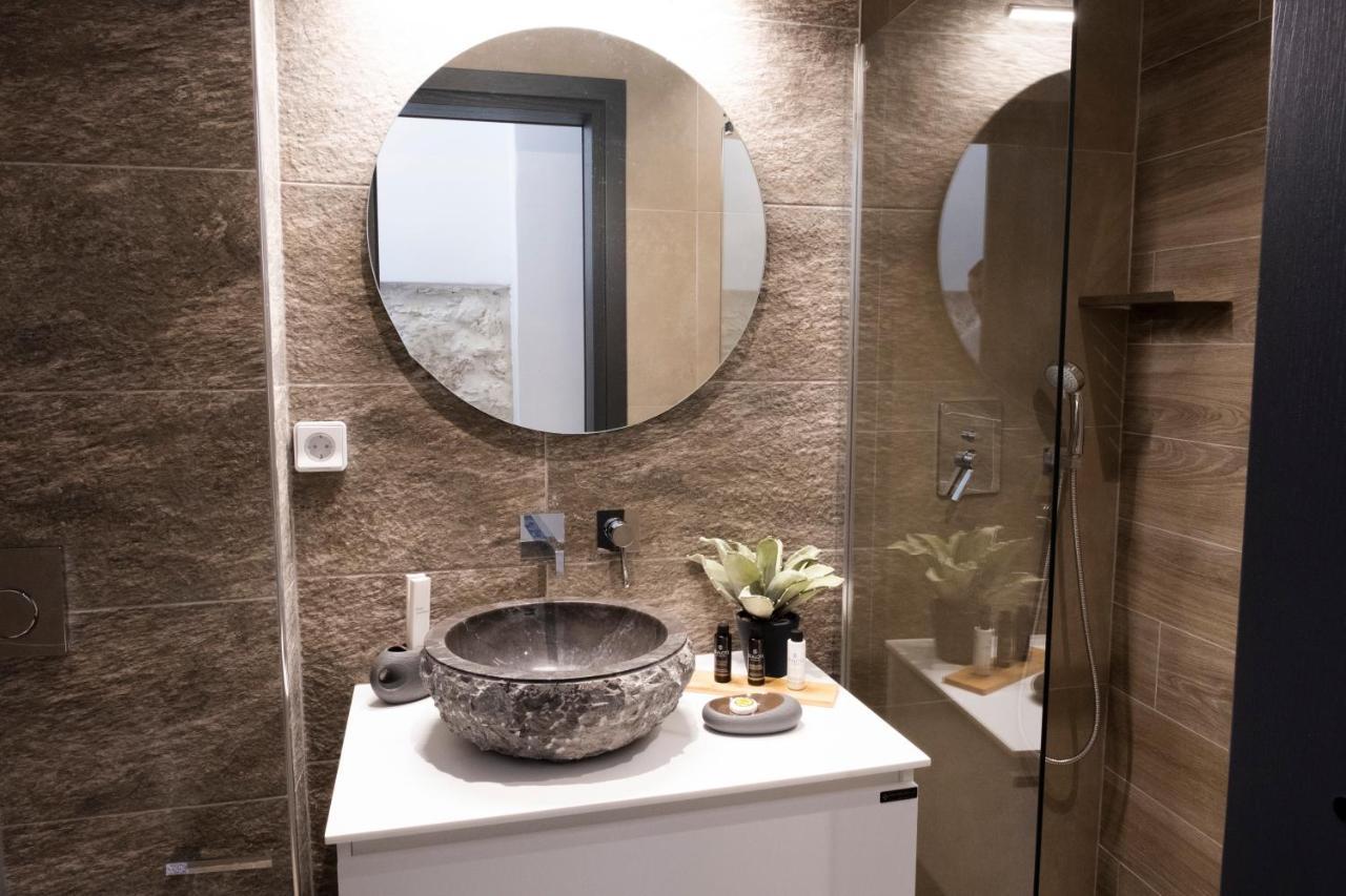 Venus Luxury Apartment แอร์มูโปลี ภายนอก รูปภาพ