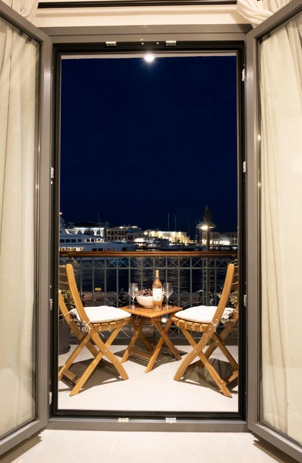 Venus Luxury Apartment แอร์มูโปลี ภายนอก รูปภาพ
