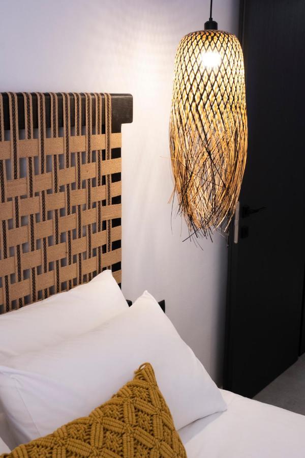 Venus Luxury Apartment แอร์มูโปลี ภายนอก รูปภาพ