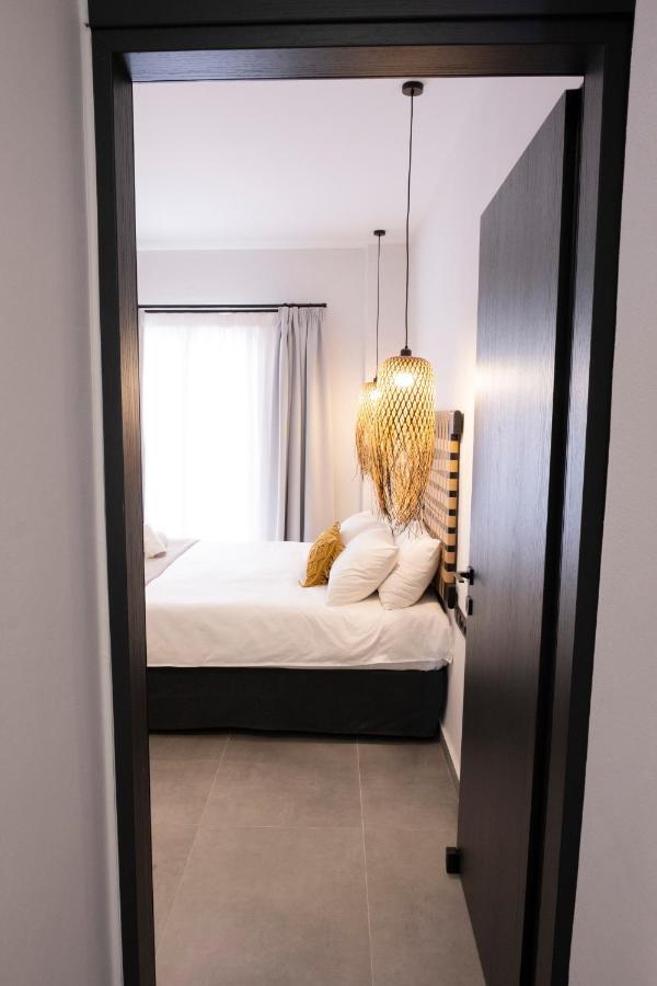 Venus Luxury Apartment แอร์มูโปลี ภายนอก รูปภาพ